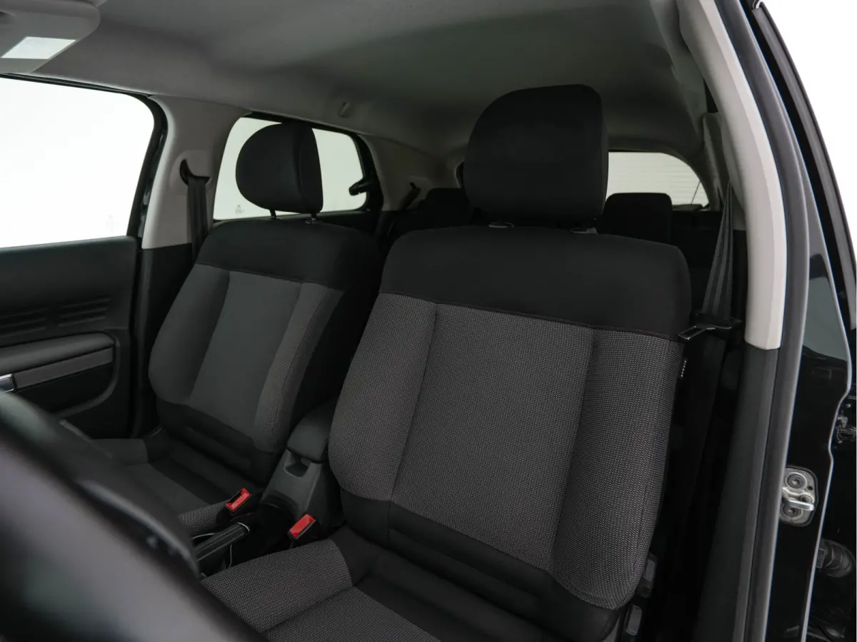 1.5 BlueHDi Business (INCL-BTW) *NAVI-FULLMAP | COMFORT-SEATS | PRIVACY-GLASS | DAB+ | ECC | PDC | CRUISE | CARPLAY | DIGI-COCKPIT | TOWBAR | 16''ALU*