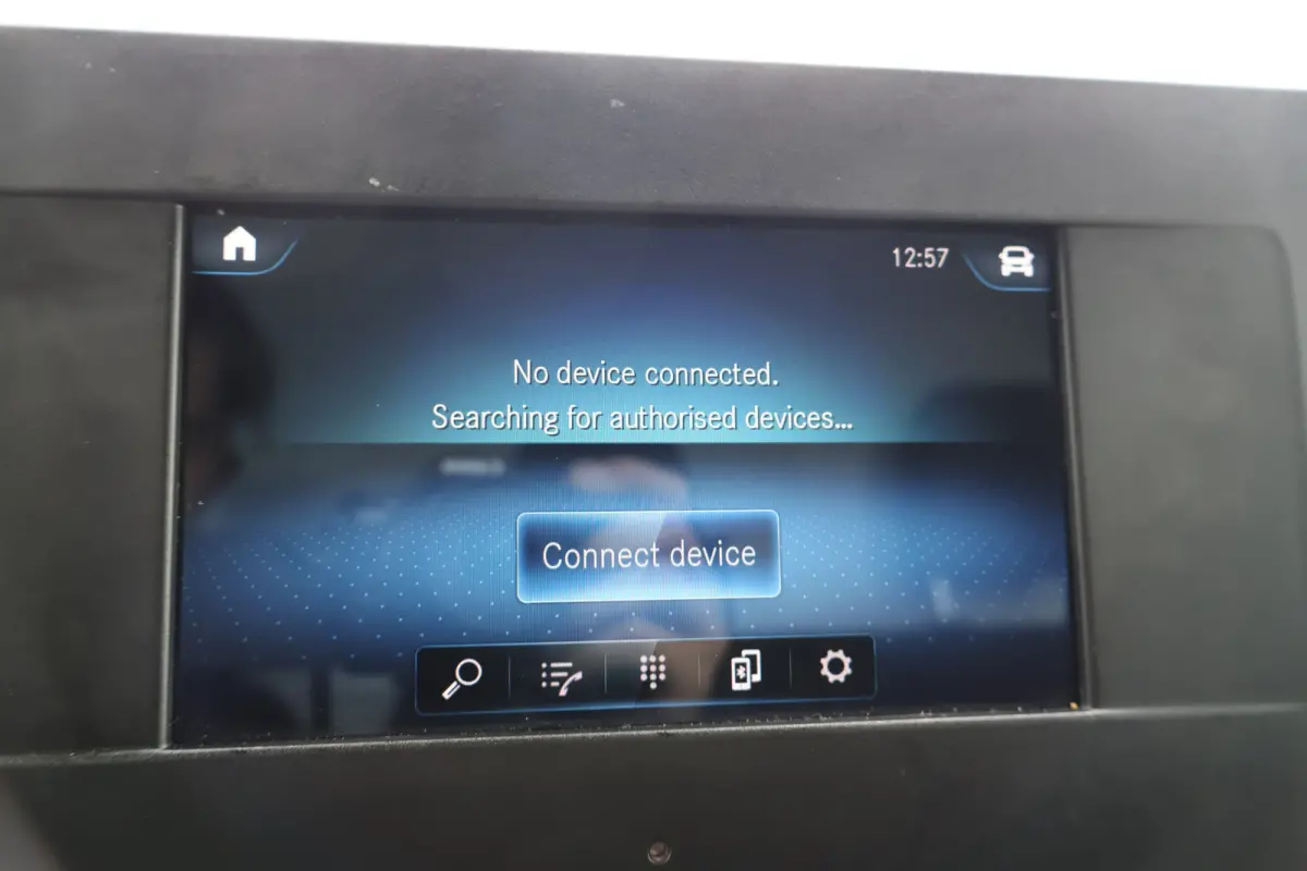 315 CDI Automaat Bakwagen met Laadklep