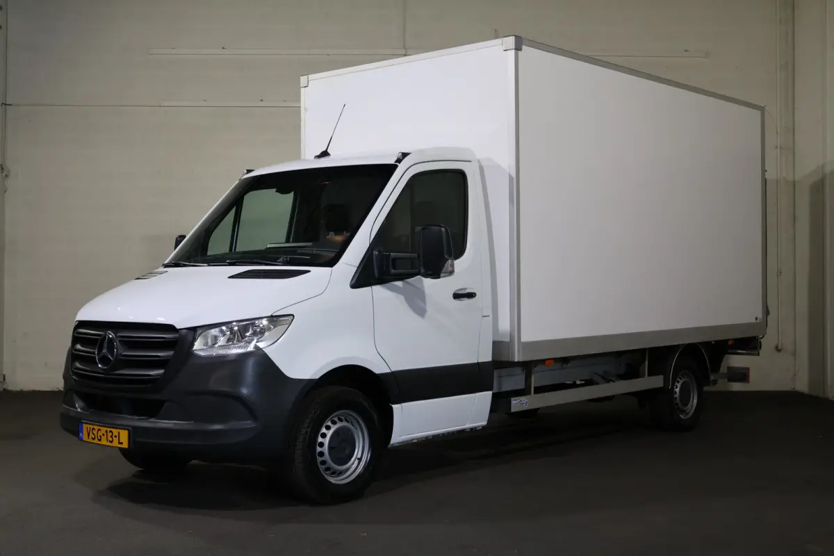 315 CDI Automaat Bakwagen met Laadklep