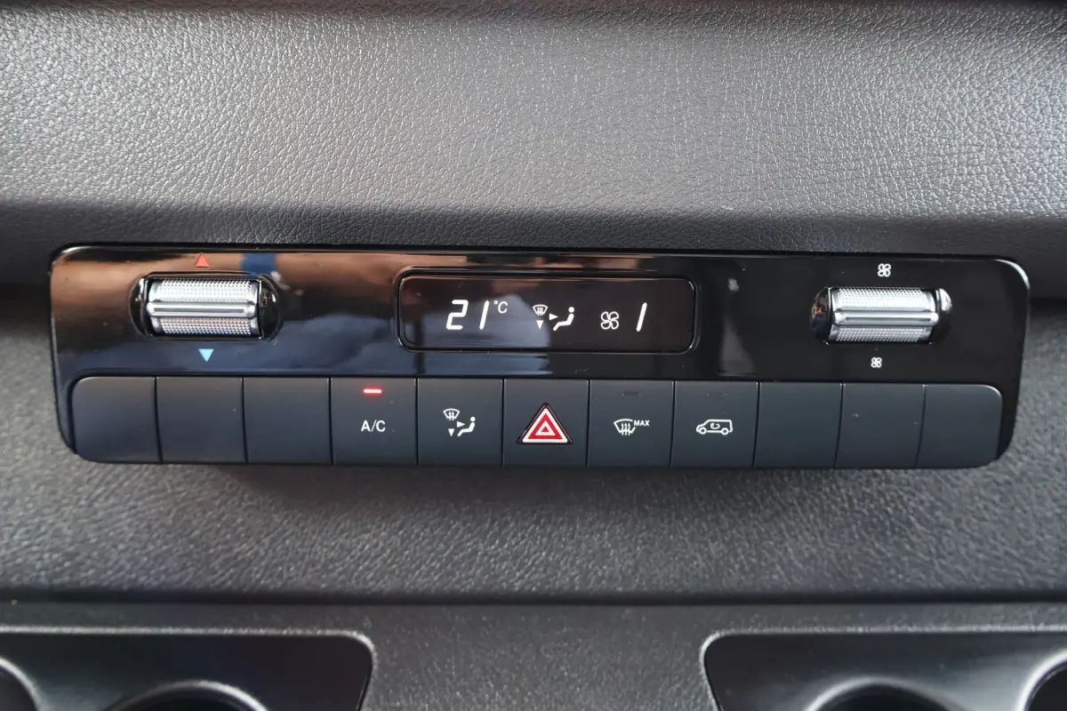 315 CDI Automaat Bakwagen met Laadklep