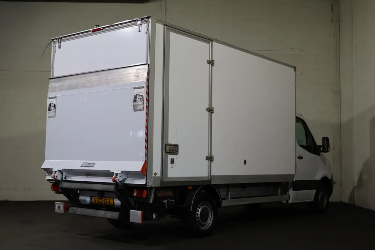 315 CDI Automaat Bakwagen met Laadklep