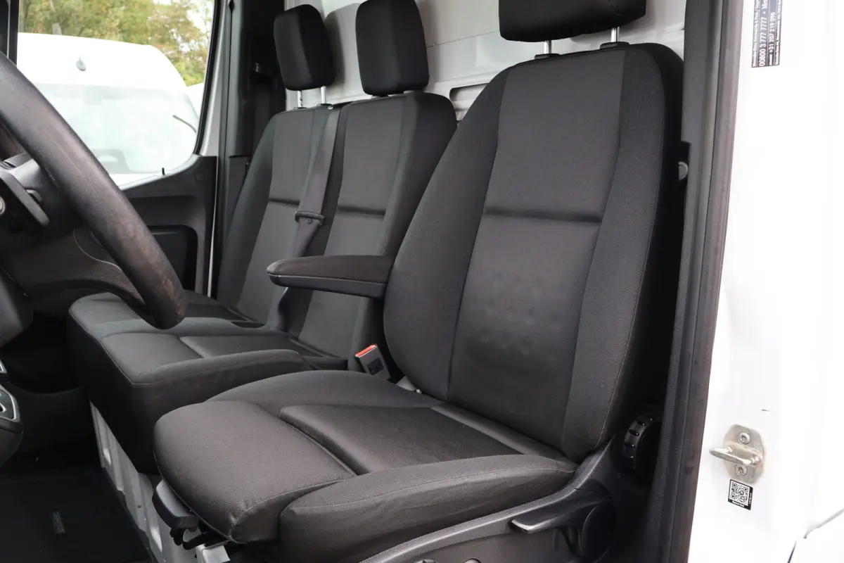 315 CDI Automaat Bakwagen met Laadklep