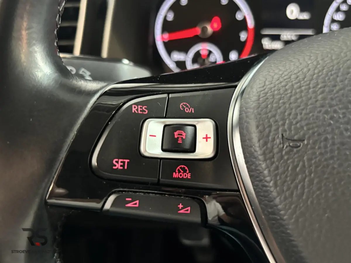 1.0 TSI 95 pk Highline | Navi | ACC | Clima | CarPlay | DAB | Sfeerverl | 16" | Org NL |
