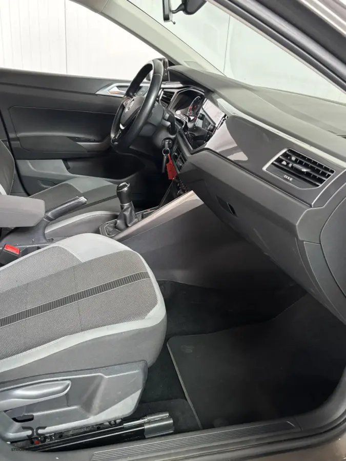 1.0 TSI 95 pk Highline | Navi | ACC | Clima | CarPlay | DAB | Sfeerverl | 16" | Org NL |