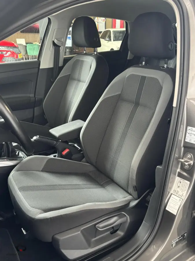1.0 TSI 95 pk Highline | Navi | ACC | Clima | CarPlay | DAB | Sfeerverl | 16" | Org NL |