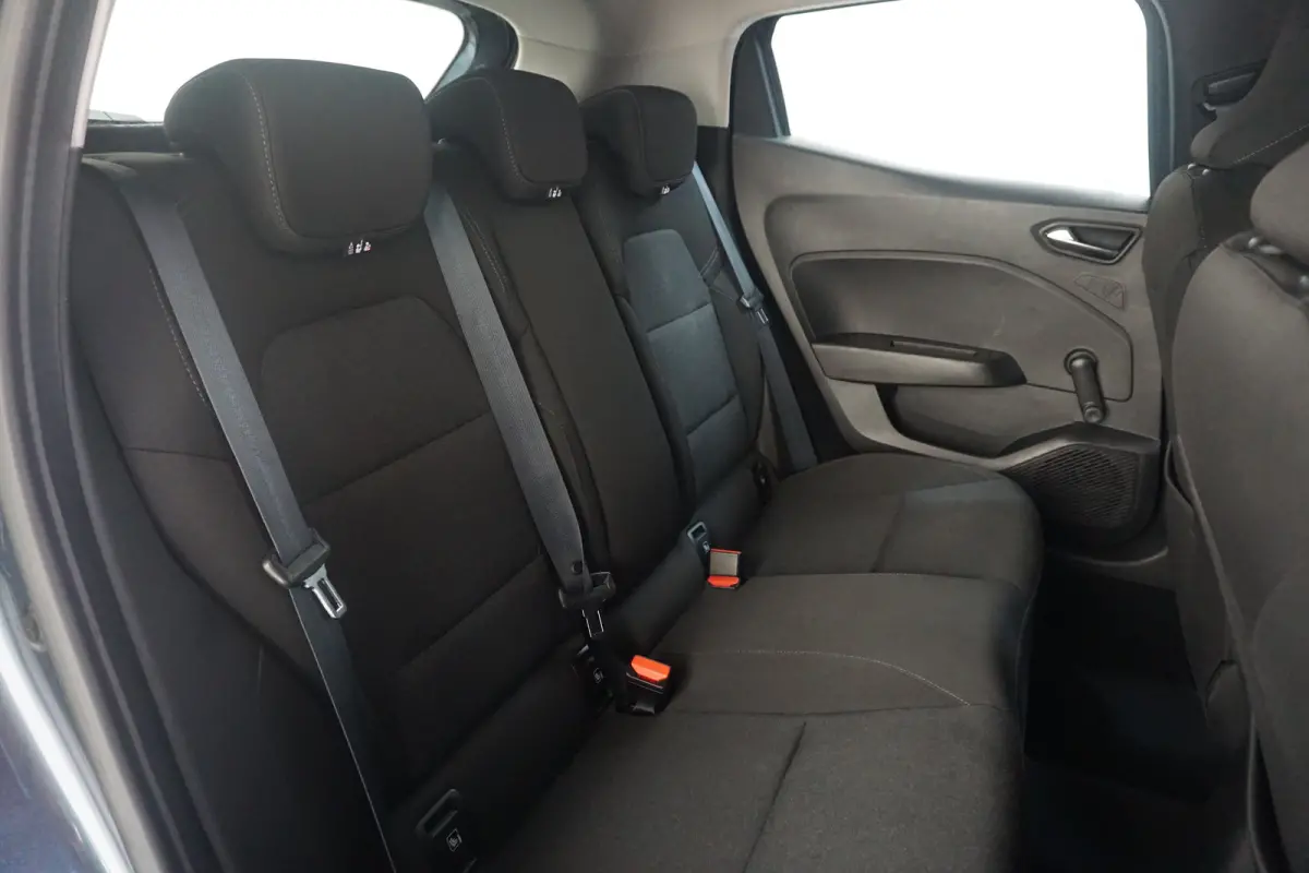 1.0 TCe 90 Equilibre | Carplay | DAB Radio | Airco | Cruise control | Metaalkleur