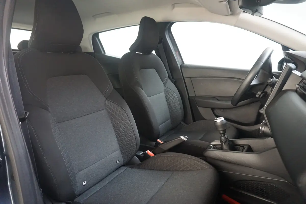 1.0 TCe 90 Equilibre | Carplay | DAB Radio | Airco | Cruise control | Metaalkleur