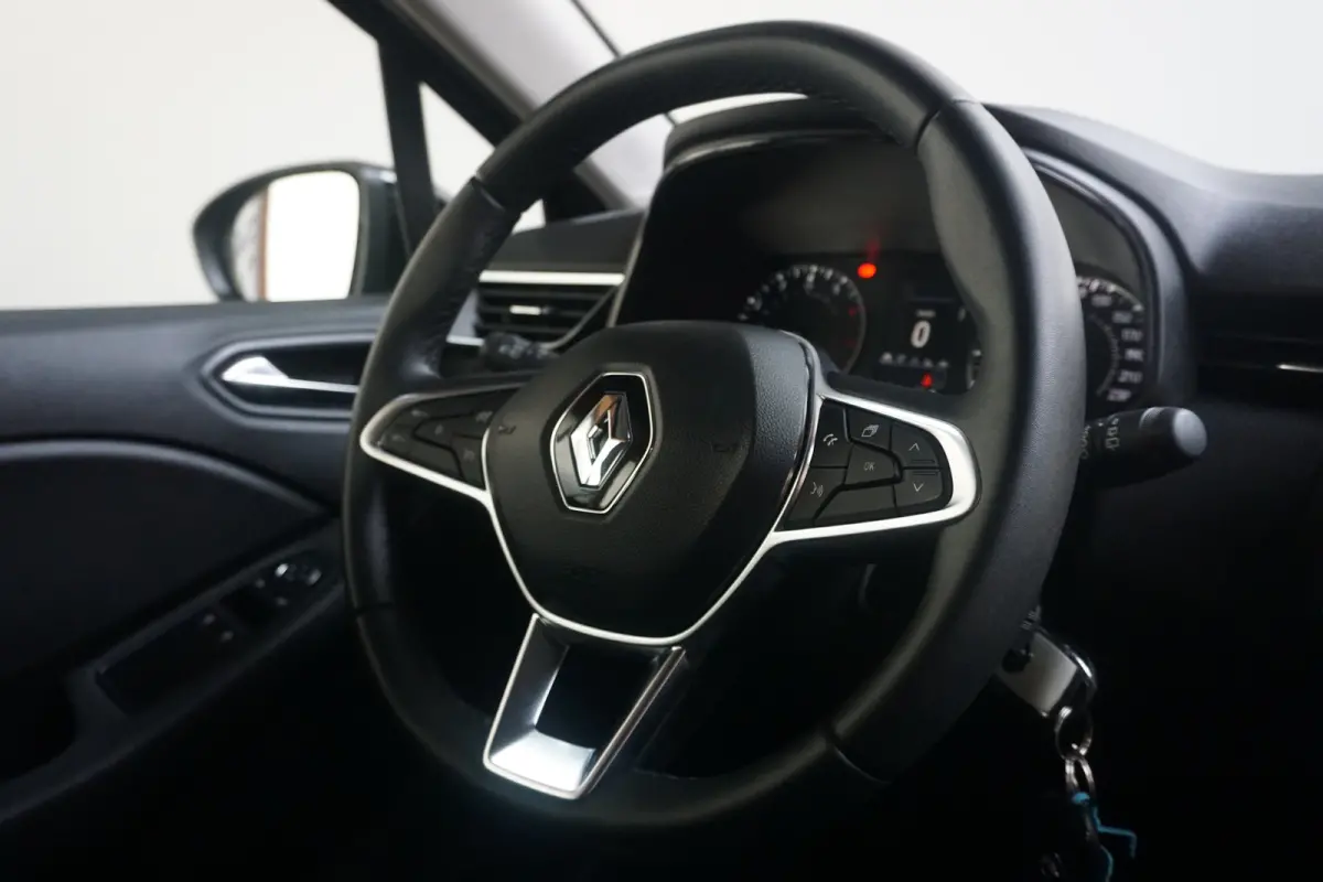 1.0 TCe 90 Equilibre | Carplay | DAB Radio | Airco | Cruise control | Metaalkleur