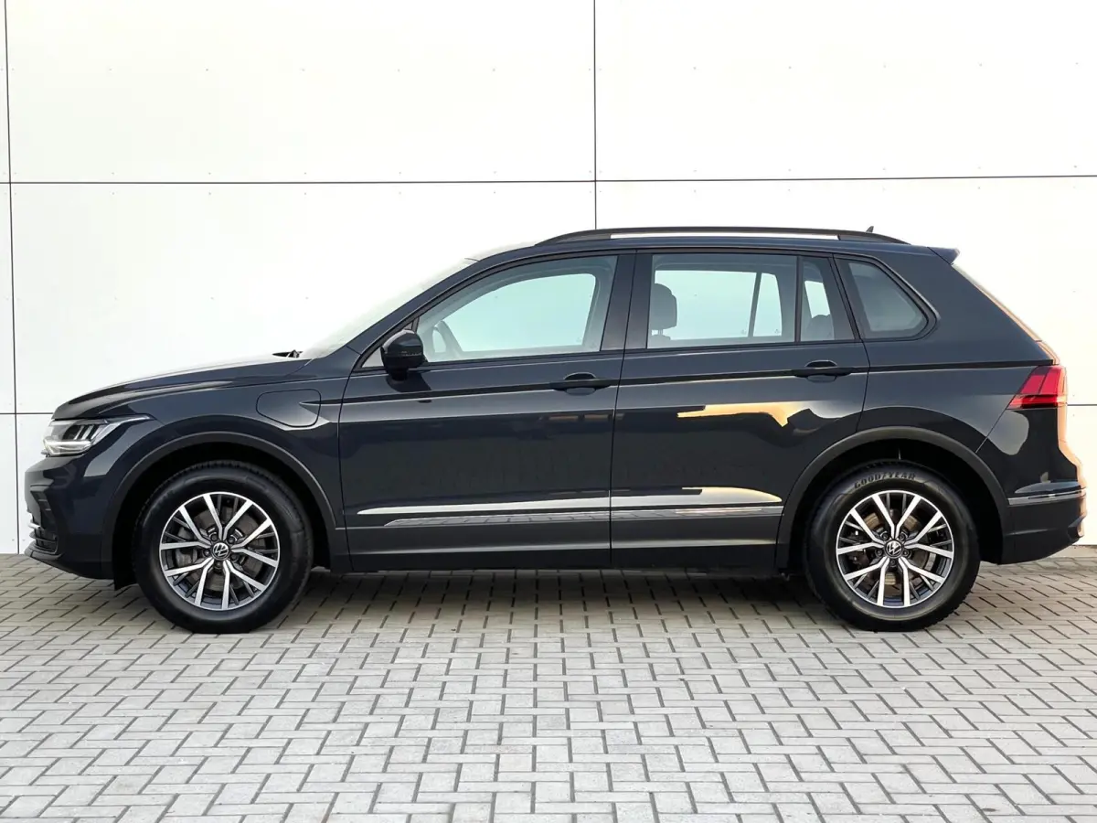 1.4 TSI eHybrid Life PHEV 245PK Trekhaak Camera ACC Carplay Navi