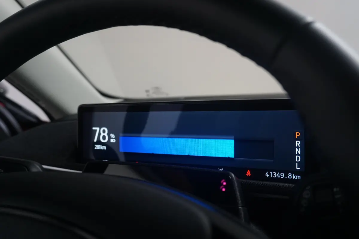 Standard RWD 75 kWh