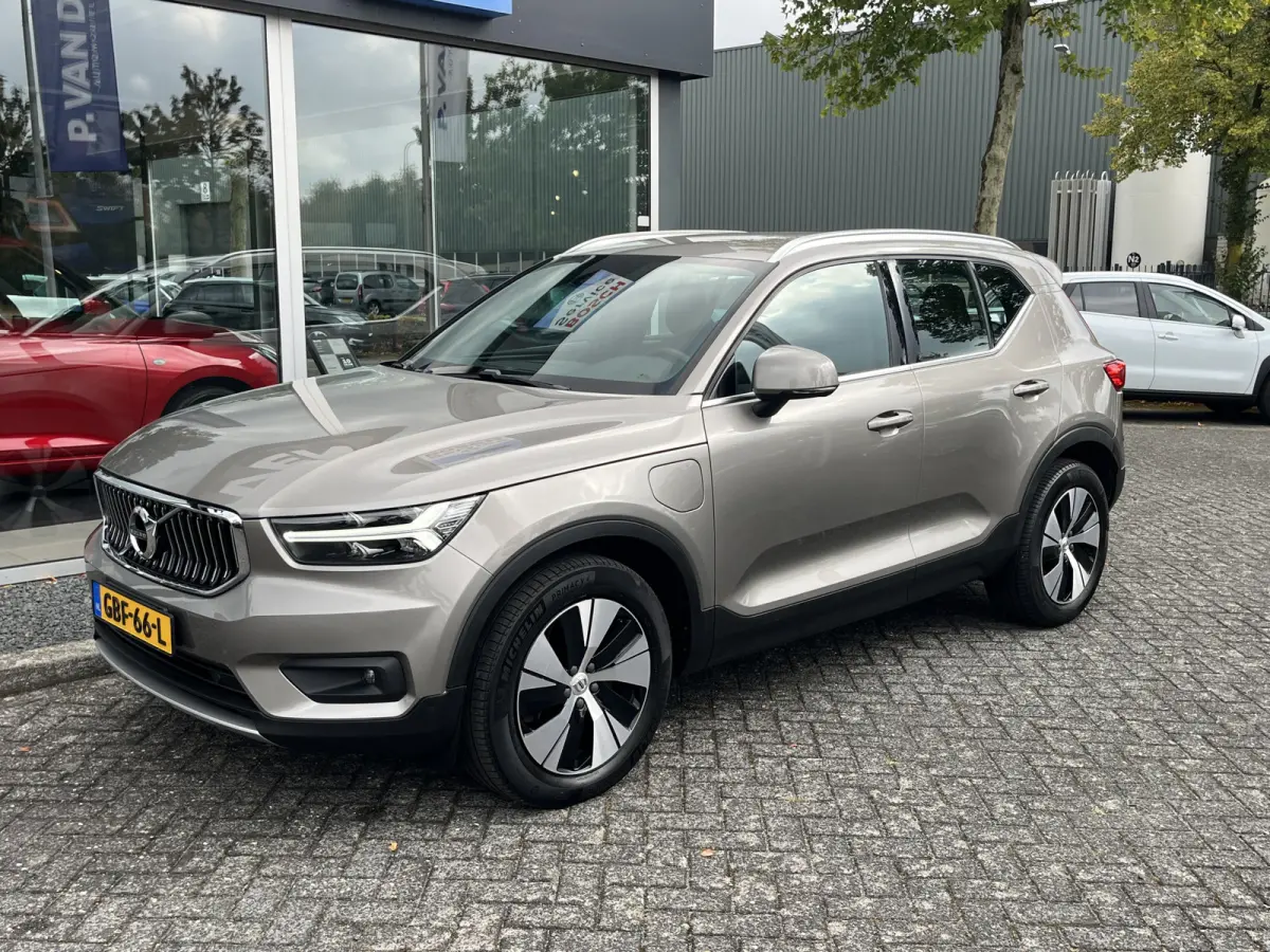 1.5 T5 Plug-in Hybrid Business Pro 262pk/193kW Automaat | Elektr. trekhaak | Navi | Carplay |