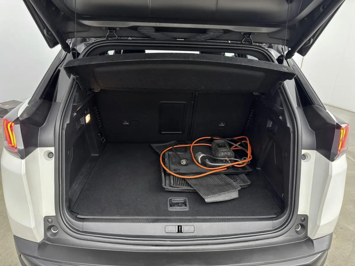 SUV HYbrid4 300 pk GT | Accu 88% | Black Pack | Navigatie | Comfort Stoelen | Elektrische Achterklep