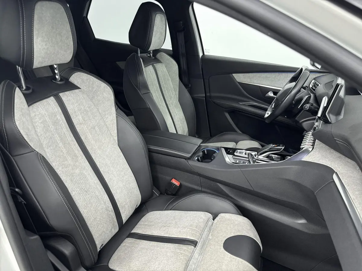 SUV HYbrid4 300 pk GT | Accu 88% | Black Pack | Navigatie | Comfort Stoelen | Elektrische Achterklep