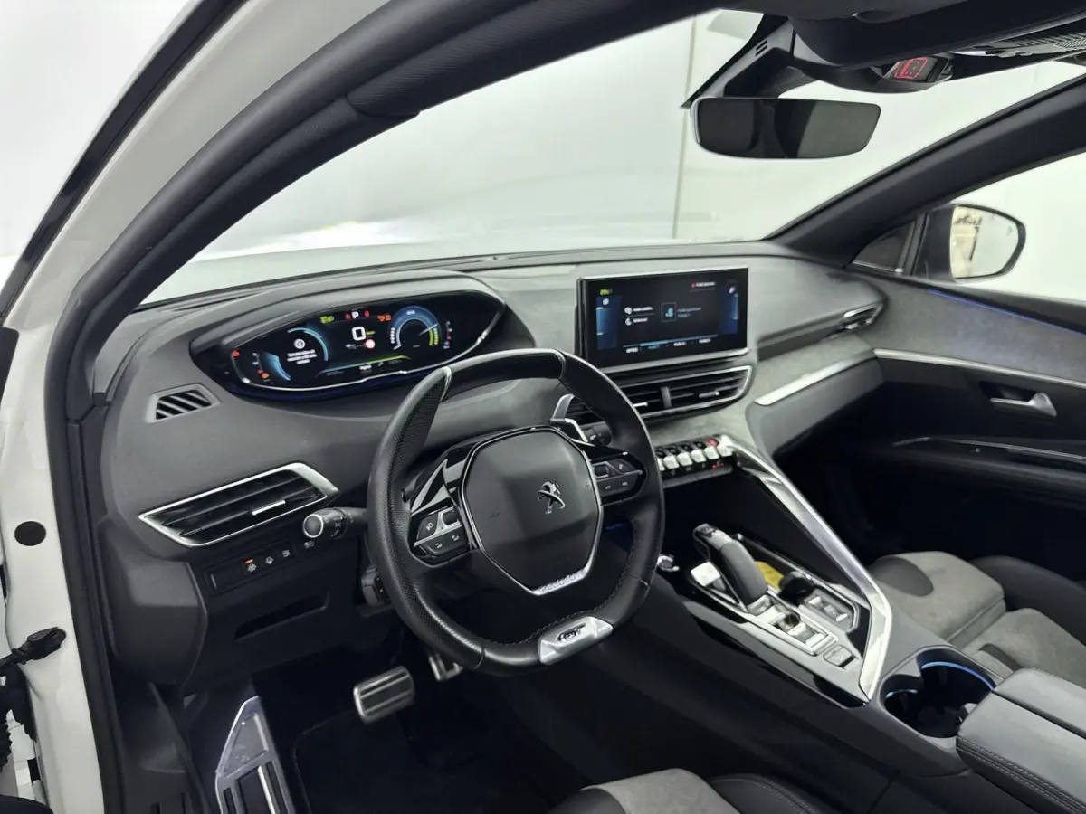 SUV HYbrid4 300 pk GT | Accu 88% | Black Pack | Navigatie | Comfort Stoelen | Elektrische Achterklep