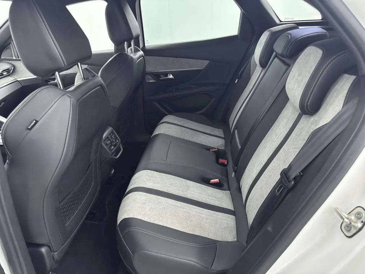 SUV HYbrid4 300 pk GT | Accu 88% | Black Pack | Navigatie | Comfort Stoelen | Elektrische Achterklep