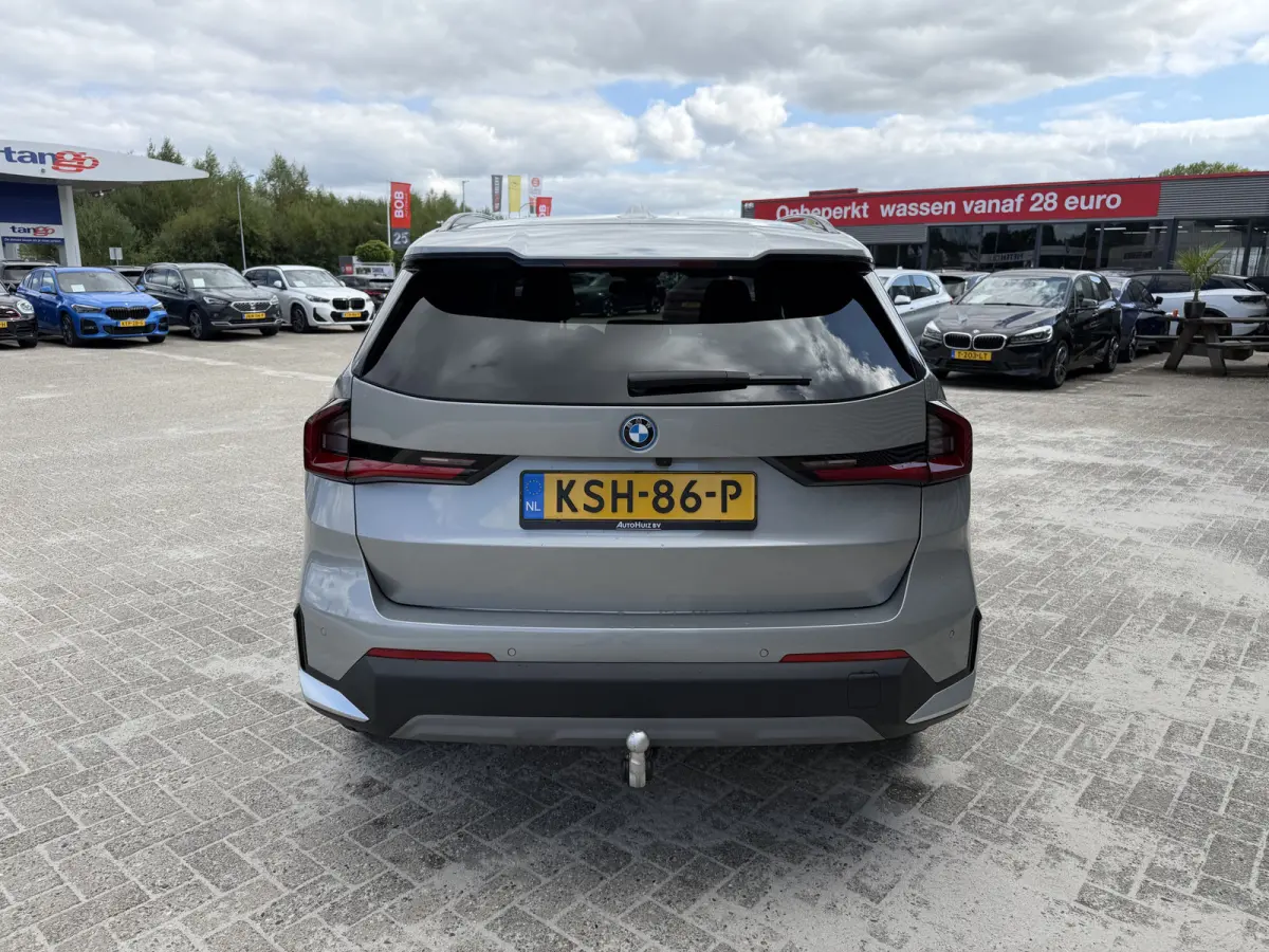 xDrive25e Trekhaak Harman-Kardon Leder Elek Stoelverstoeling LED Carplay DAB Achteruitrijcamera Stuurwielverwarming SOH 100%