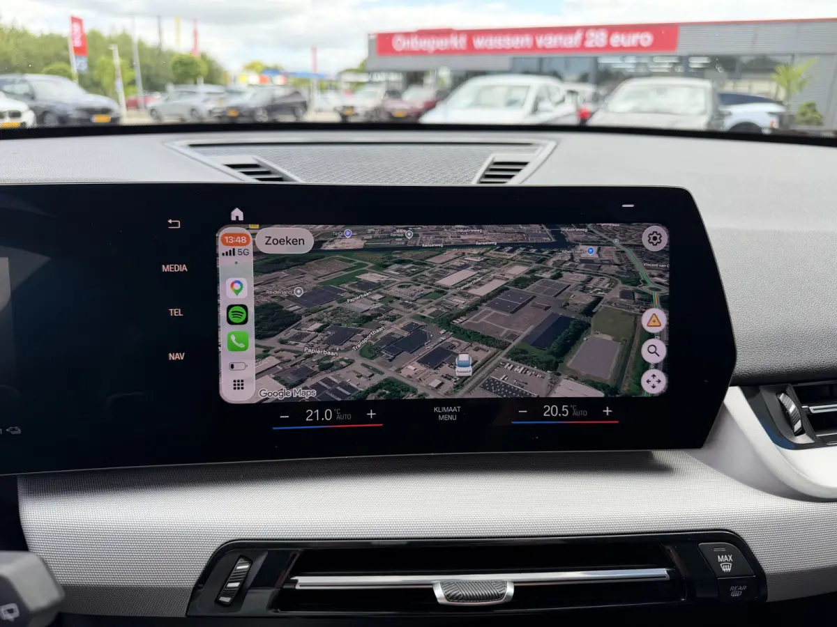 xDrive25e Trekhaak Harman-Kardon Leder Elek Stoelverstoeling LED Carplay DAB Achteruitrijcamera Stuurwielverwarming SOH 100%