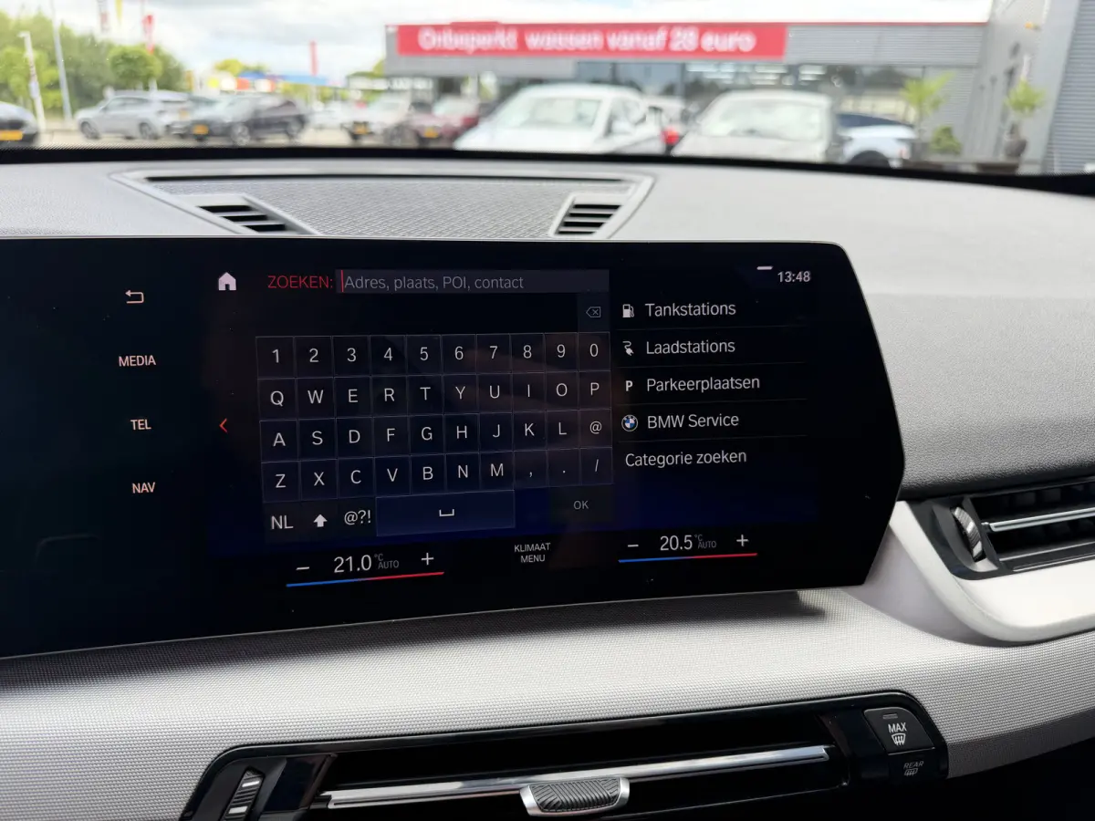 xDrive25e Trekhaak Harman-Kardon Leder Elek Stoelverstoeling LED Carplay DAB Achteruitrijcamera Stuurwielverwarming SOH 100%