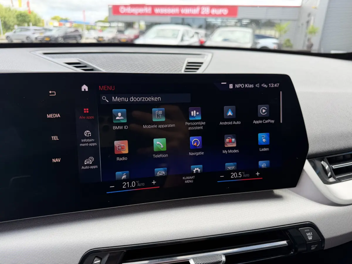 xDrive25e Trekhaak Harman-Kardon Leder Elek Stoelverstoeling LED Carplay DAB Achteruitrijcamera Stuurwielverwarming SOH 100%
