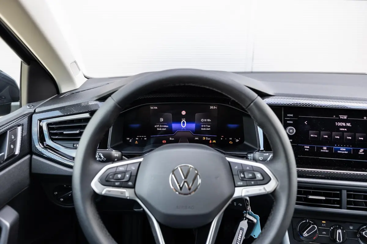 1.0 TSI 95pk Life Edition | Apple Carplay/Android Auto | Digital Cockpit | Achteruitrijcamera