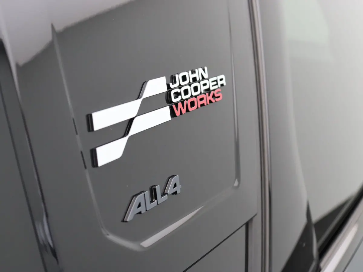2.0 JCW ALL4 John Cooper Works Trim | Pakket XL