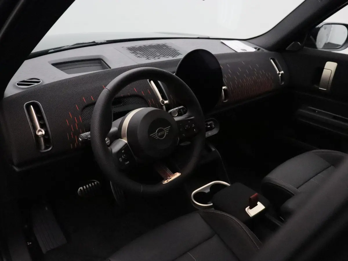 2.0 JCW ALL4 John Cooper Works Trim | Pakket XL