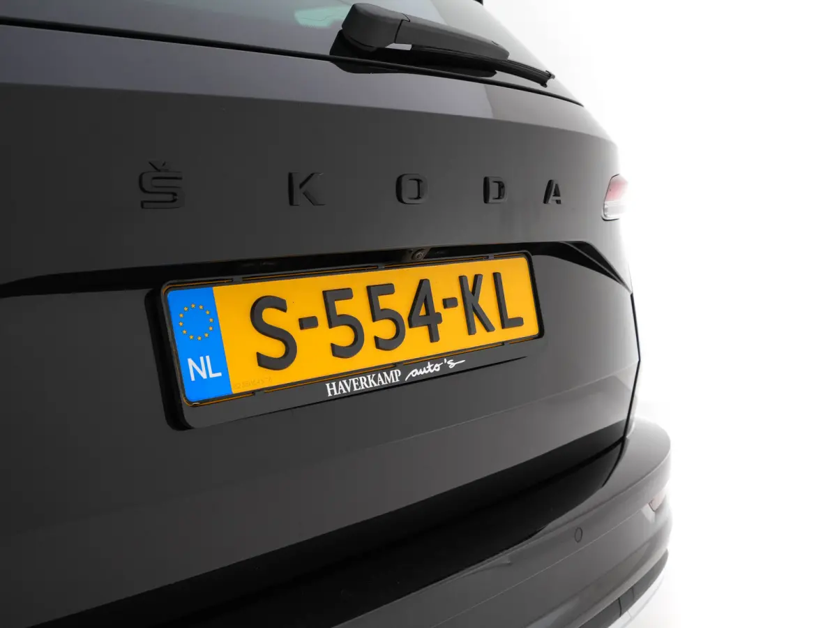 1.5 TSI ACT Sportline Business (INCL-BTW) Aut. *PANO | DIGI-COCKPIT | FULL-LED | ADAPTIVE-CRUISE | HEATED-SPORTSEATS | TOPVIEW |  AMBIENTLIGHT | NAVI-FULLMAP | KEYLESS | DAB+ | TOWBAR | PRIV