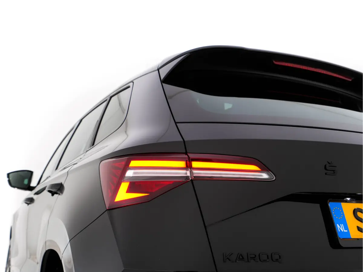 1.5 TSI ACT Sportline Business (INCL-BTW) Aut. *PANO | DIGI-COCKPIT | FULL-LED | ADAPTIVE-CRUISE | HEATED-SPORTSEATS | TOPVIEW |  AMBIENTLIGHT | NAVI-FULLMAP | KEYLESS | DAB+ | TOWBAR | PRIV