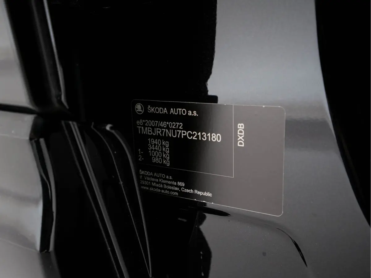 1.5 TSI ACT Sportline Business (INCL-BTW) Aut. *PANO | DIGI-COCKPIT | FULL-LED | ADAPTIVE-CRUISE | HEATED-SPORTSEATS | TOPVIEW |  AMBIENTLIGHT | NAVI-FULLMAP | KEYLESS | DAB+ | TOWBAR | PRIV