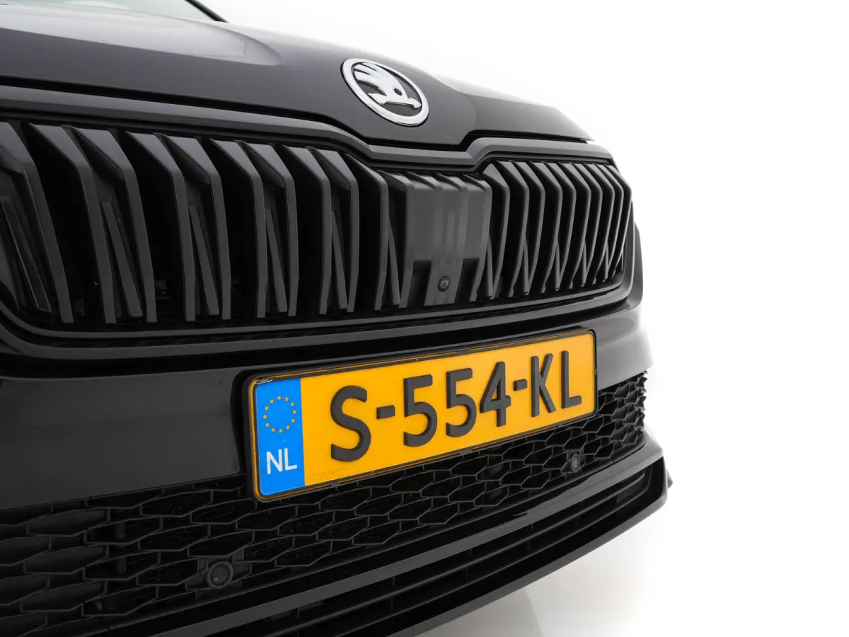 1.5 TSI ACT Sportline Business (INCL-BTW) Aut. *PANO | DIGI-COCKPIT | FULL-LED | ADAPTIVE-CRUISE | HEATED-SPORTSEATS | TOPVIEW |  AMBIENTLIGHT | NAVI-FULLMAP | KEYLESS | DAB+ | TOWBAR | PRIV