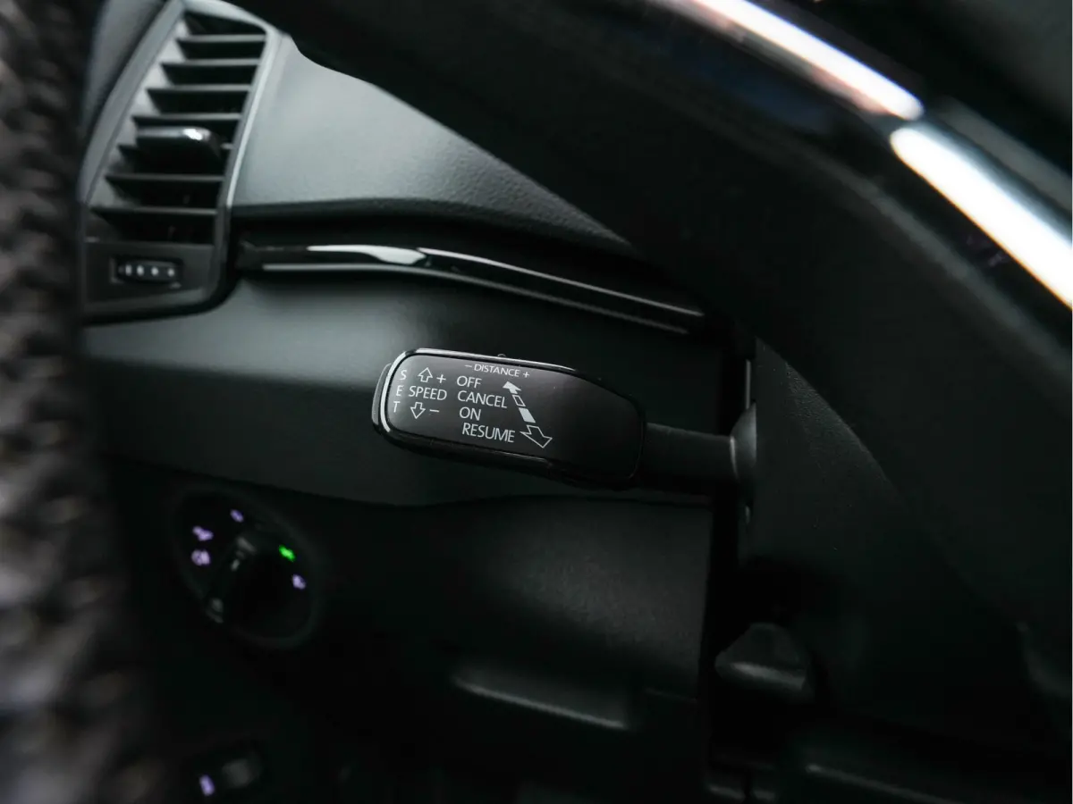 1.5 TSI ACT Sportline Business (INCL-BTW) Aut. *PANO | DIGI-COCKPIT | FULL-LED | ADAPTIVE-CRUISE | HEATED-SPORTSEATS | TOPVIEW |  AMBIENTLIGHT | NAVI-FULLMAP | KEYLESS | DAB+ | TOWBAR | PRIV