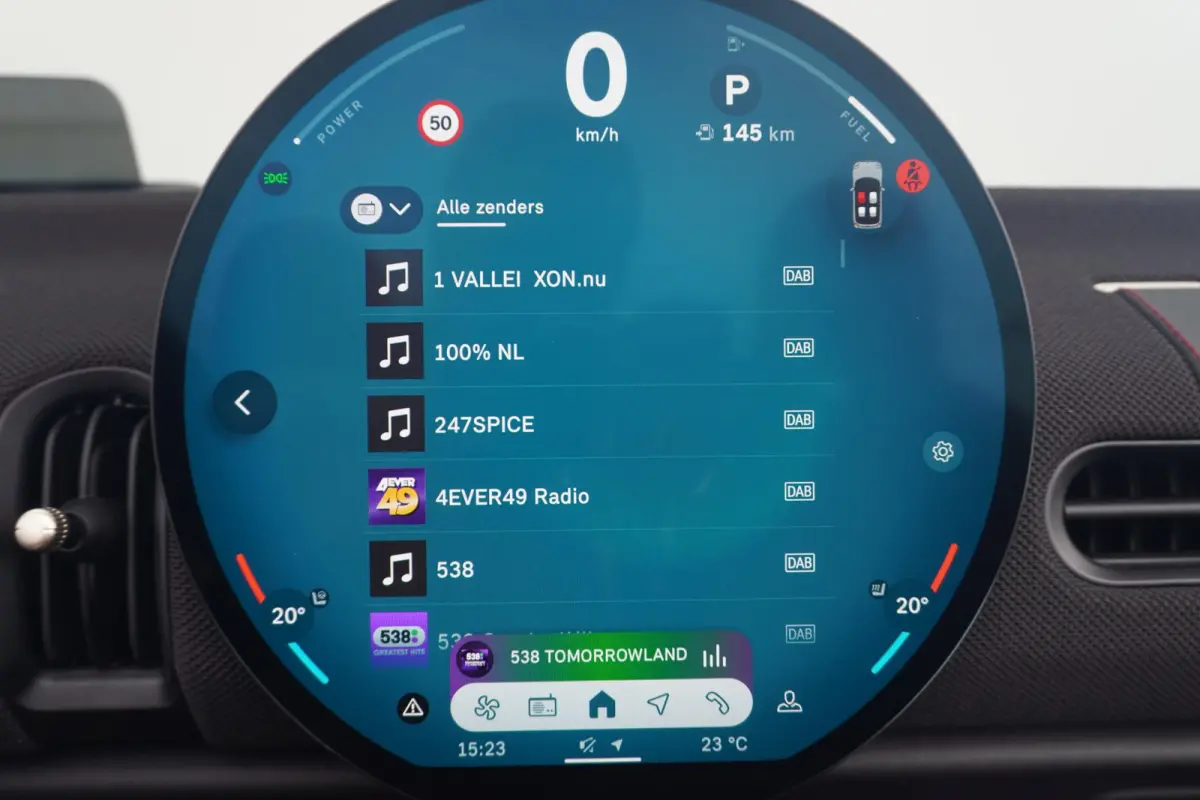 C | John Cooper Works Uitvoering | Pakket XL | Harman Kardon | Memorystoelen | Driving Assistant Plus | Stoel & Stuurverwarming | 360 Graden Camera