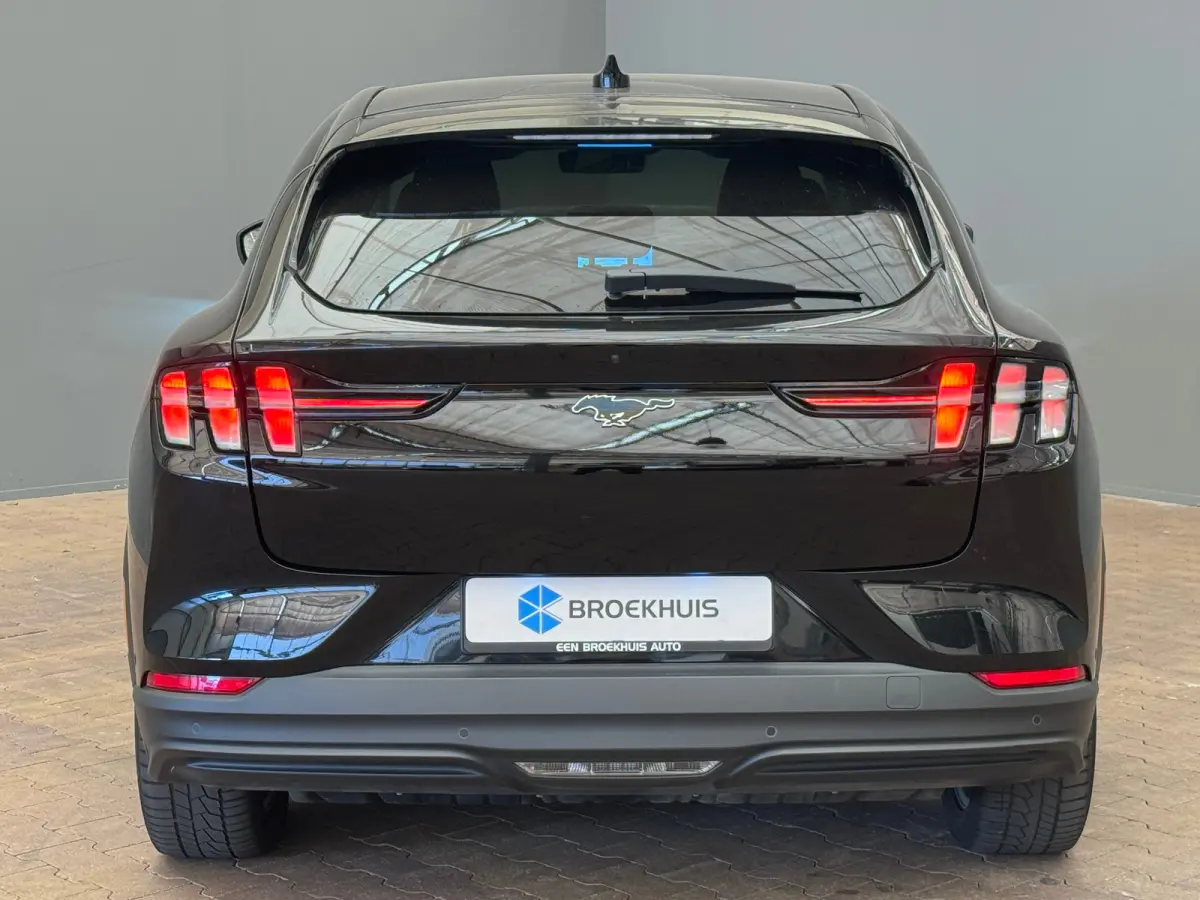 RWD 75 kWh Panorama Dak | Camera Rondom | B&O audio | Parkeersensoren Rondom | Lederen Bekleding | Elek. Stoelen | Digitaal Dashboard | Navigatie | LED | Apple Carplay/Android Auto|telefooni