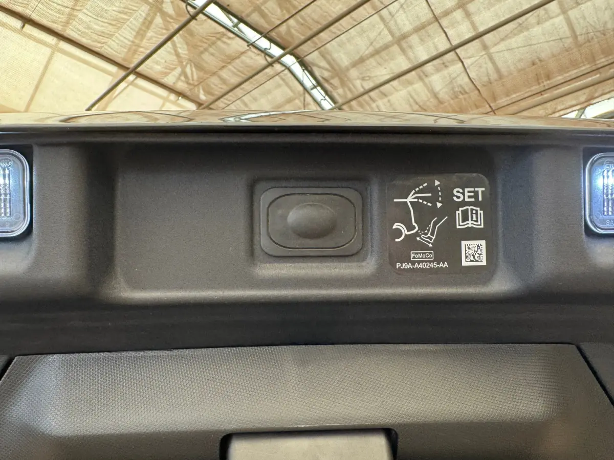 RWD 75 kWh Panorama Dak | Camera Rondom | B&O audio | Parkeersensoren Rondom | Lederen Bekleding | Elek. Stoelen | Digitaal Dashboard | Navigatie | LED | Apple Carplay/Android Auto|telefooni