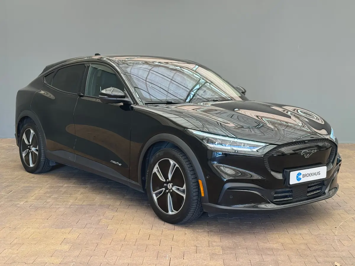 RWD 75 kWh Panorama Dak | Camera Rondom | B&O audio | Parkeersensoren Rondom | Lederen Bekleding | Elek. Stoelen | Digitaal Dashboard | Navigatie | LED | Apple Carplay/Android Auto|telefooni