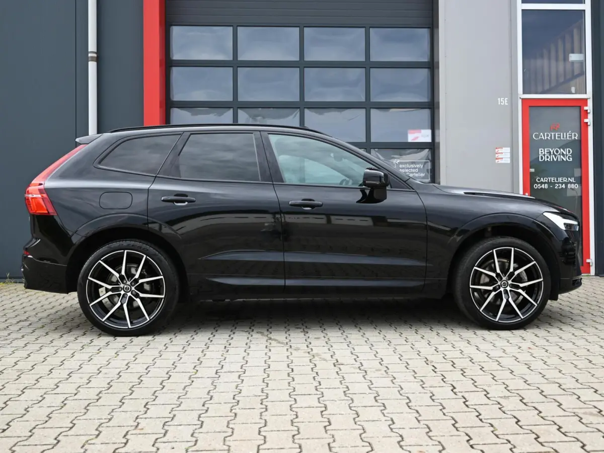 2.0 T6 R-Design AWD 398PK Long Range | Pano | Orrefors | 360 | Harmon Kardon | Keyless | ACC | Stoelverwarming voor+achter | Memory | Leder | Carplay | Trekhaak | Stuurwielverwarming | Digit