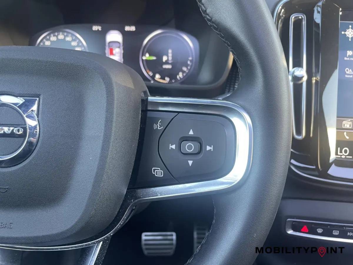 1.5 T5 R-Design 262PK|Pano|H&K|Carplay|