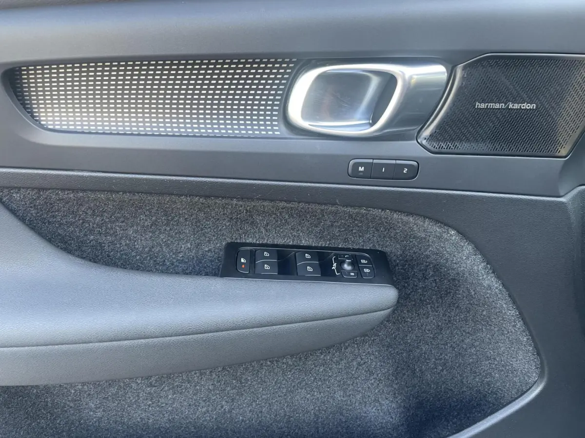 1.5 T5 R-Design 262PK|Pano|H&K|Carplay|