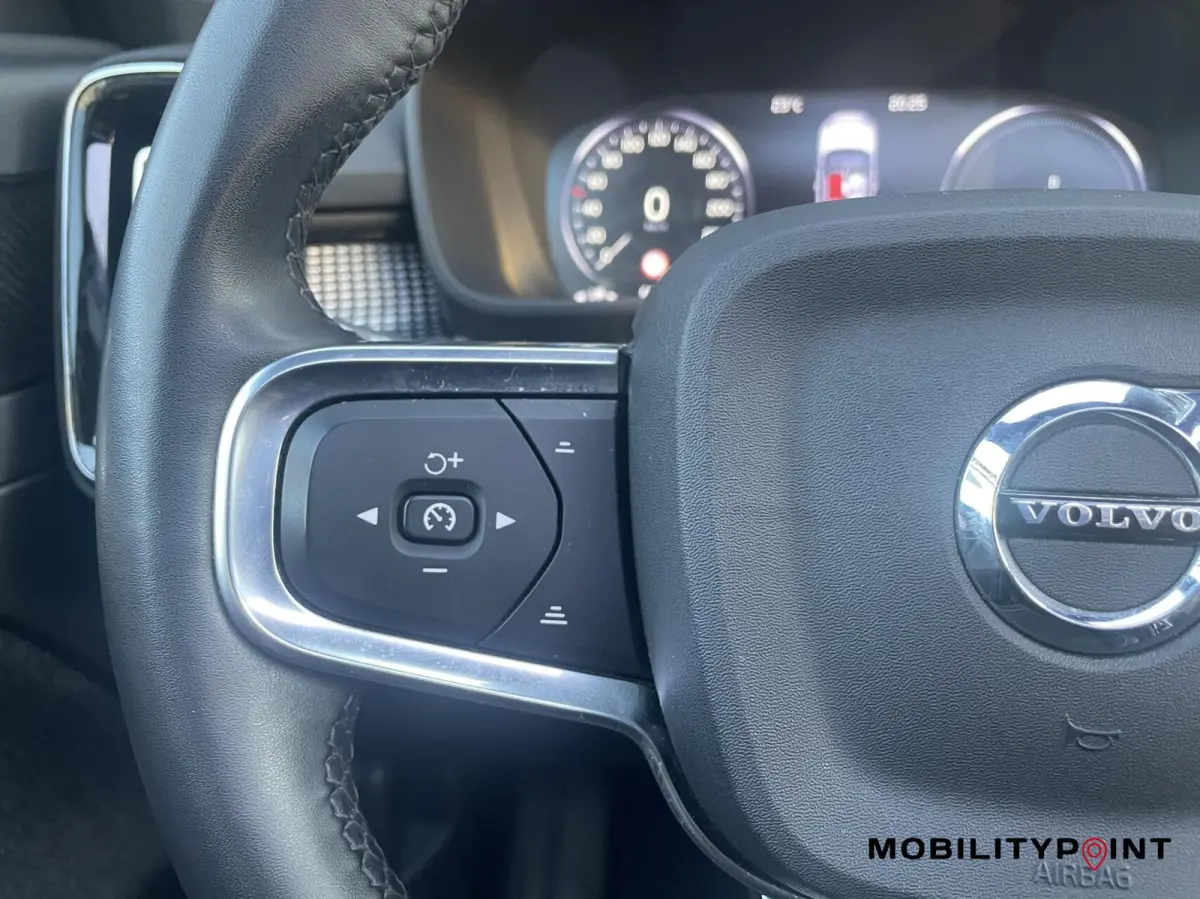 1.5 T5 R-Design 262PK|Pano|H&K|Carplay|