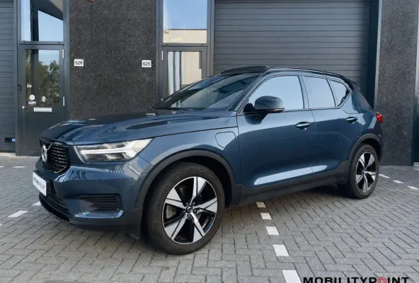 1.5 T5 R-Design 262PK|Pano|H&K|Carplay|