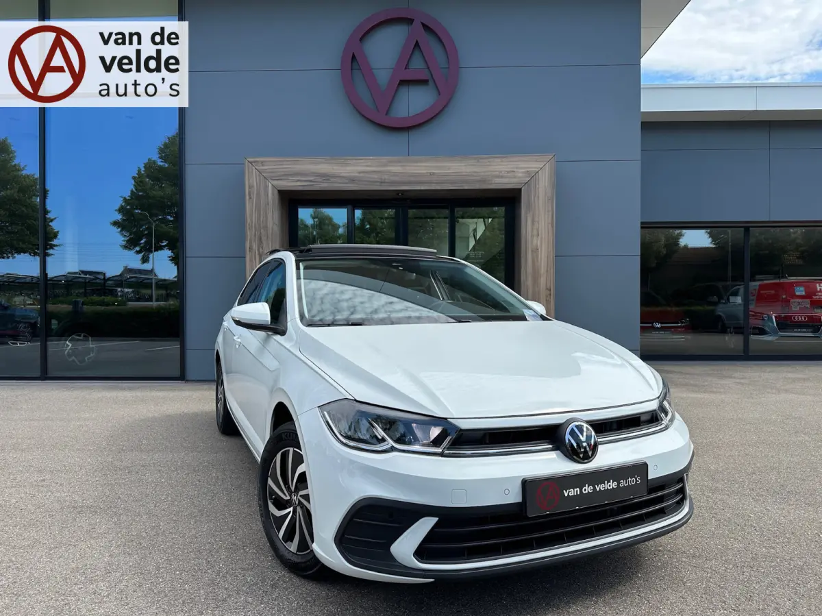 1.0 TSI 110pk DSG Life | Panoramadak | Carplay | Camera | Rijklaar incl. garantie