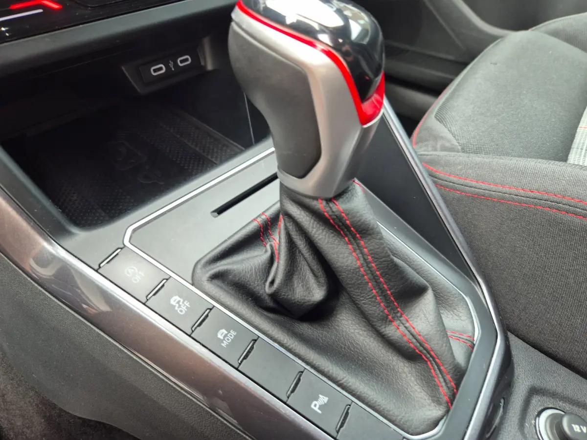 2.0 GTI TSI Automaat Virtual dash IQ. Light Camera Super gaaf 2.0 TSI GTI