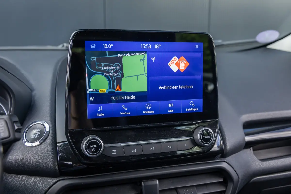 1.0 EcoBoost Titanium | All seazon banden | Trekhaak | Navigatie incl. bluetooth | Half leder | Apple carplay / andriod auto