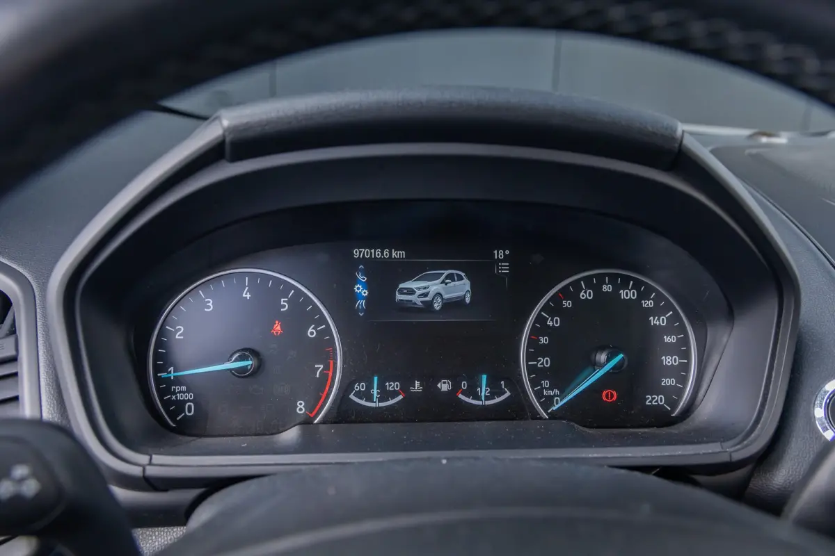 1.0 EcoBoost Titanium | All seazon banden | Trekhaak | Navigatie incl. bluetooth | Half leder | Apple carplay / andriod auto