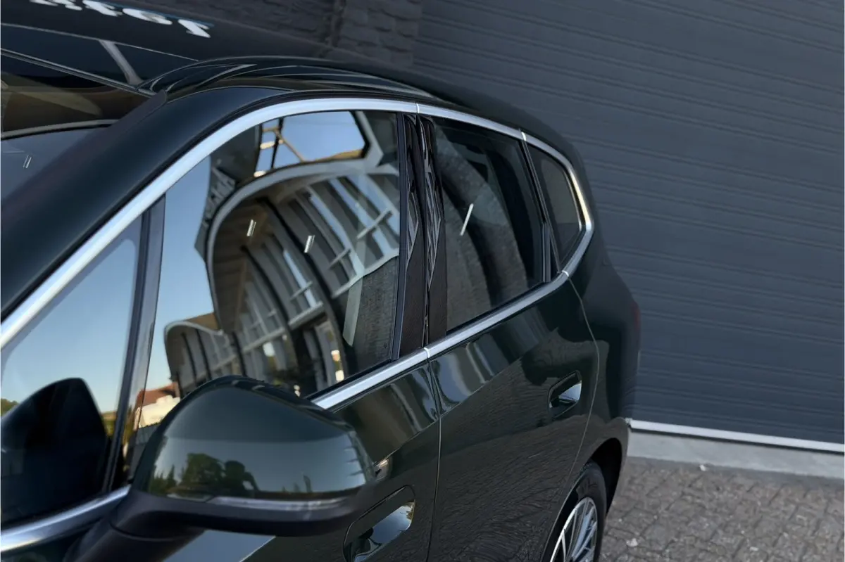225e xDrive | Sportleder | M-Stuurwiel | Camera | Carplay