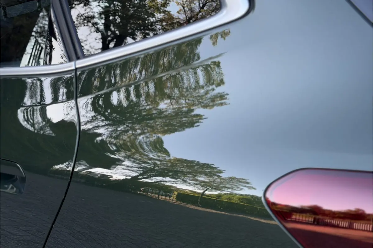 225e xDrive | Sportleder | M-Stuurwiel | Camera | Carplay