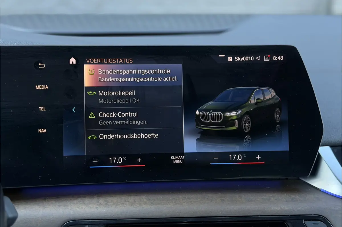 225e xDrive | Sportleder | M-Stuurwiel | Camera | Carplay