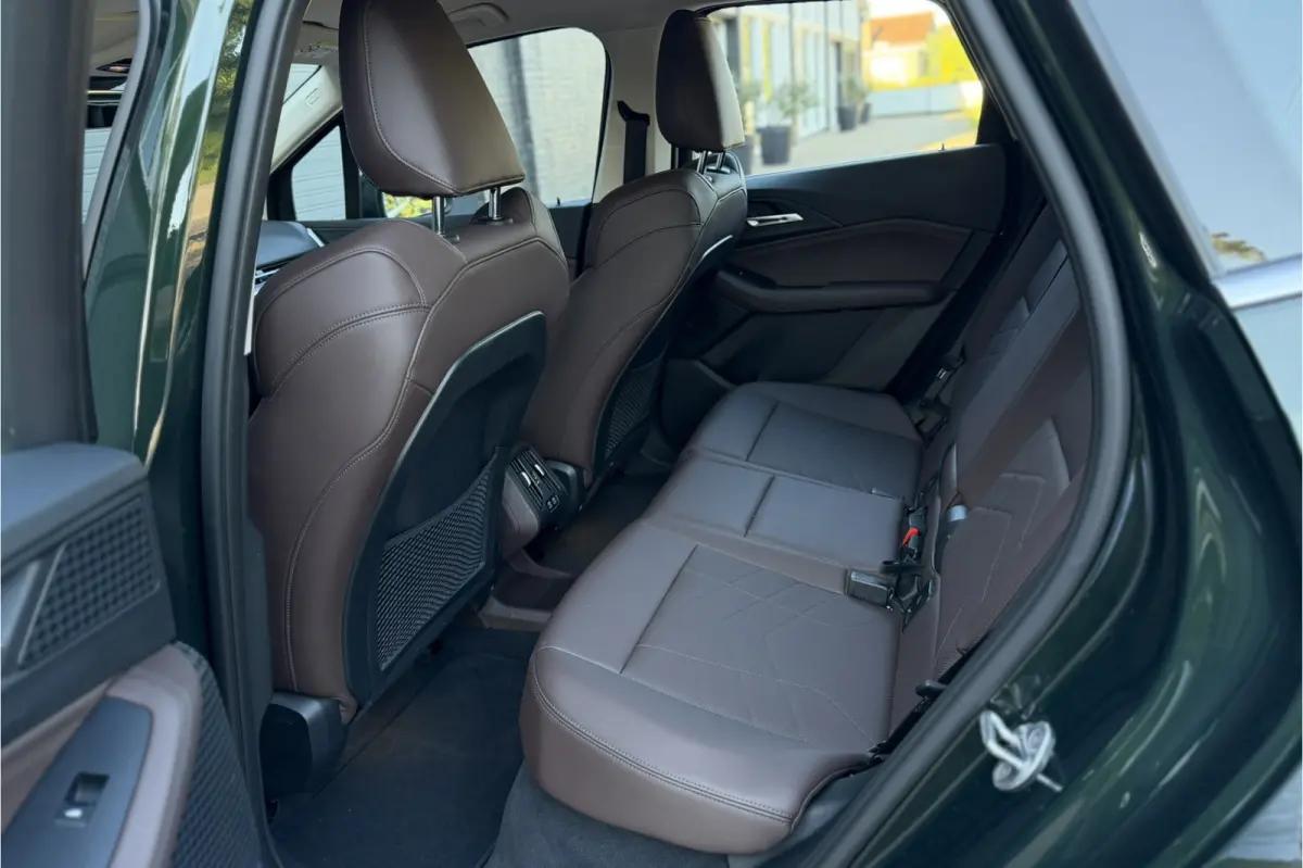 225e xDrive | Sportleder | M-Stuurwiel | Camera | Carplay