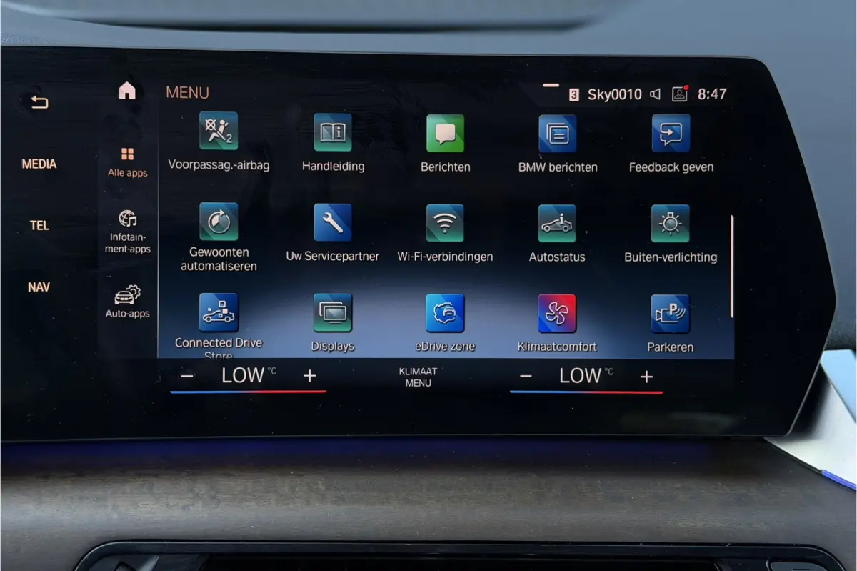 225e xDrive | Sportleder | M-Stuurwiel | Camera | Carplay