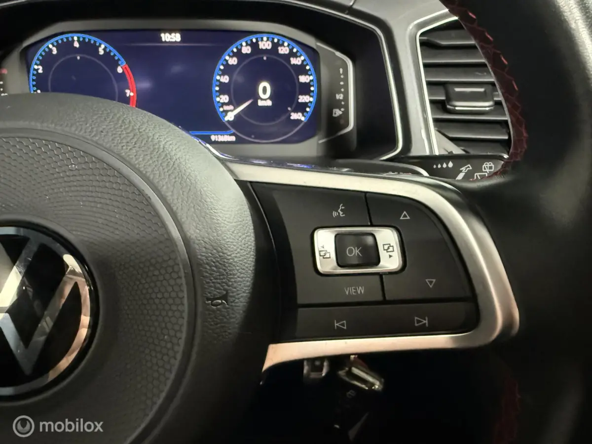 1.5 TSI Sport Business R-Line| PANO|CARPLAY
